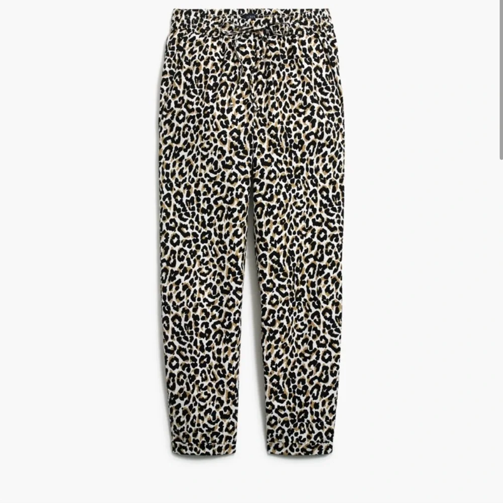 J. Crew , Leopard Print pull on cotton blend Ankle Pants, Size 12